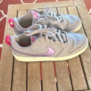 Nike Court Borough Low 2